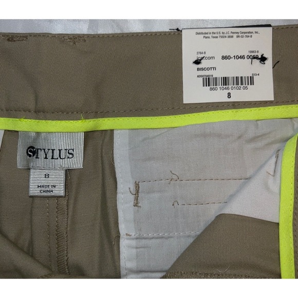 NWT Stylus Khaki Biscotti‎ shorts size 8 2059 - Picture 4 of 4